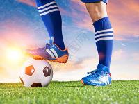 儒尼奥尔任意球破门+伤退，金特罗替补低射扳平 长春亚泰1-1深圳